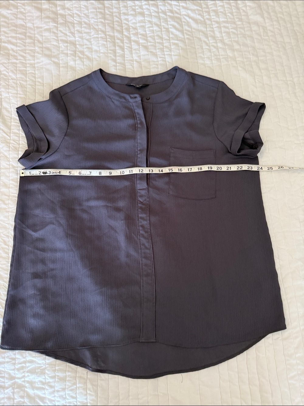 Simply Vera Verawang Women's Short Sleeve Button-Front Blouse in Slate Gray - Picture 6 of 7